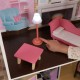 Casuta pentru papusi uriasa Grand Country Estate 2 KidKraft cu sunete si lumini cu 150 cm latime si 135 cm inaltime