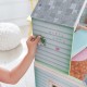 Casuta de papusi  Halie Dollhouse Kidkraft din lemn cu sunete, lumini si frigider care se deschide