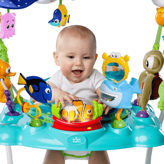 Centru de joaca cu activitati - multifunctional cu sunete- Finding Nemo Sea of Activities- Disney Baby – 60701 Jumper 