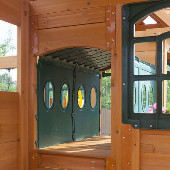 Complex de joaca din cedru Kings Bridge Playset KidKraft - Centru cu trei tobogane si 2 nivele - Cedar Summit PlayCentre