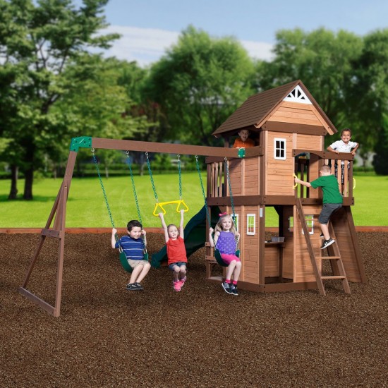 Complex de Joaca Muntele Triumf  din lemn de cedru - Centru din lemn cu tobogan si 2 nivele  Triumph Mount Playset Backyard Discovery  