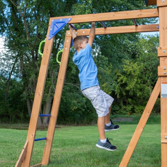 Complex de Joaca Beach Front - Northbrook Wooden Swing din lemn de cedru - Centru din lemn cu tobogan si 2 nivele si Monkey Bars Backyard Discovery 