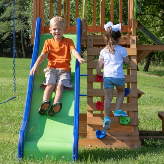 Complex de Joaca Beach Front - Northbrook Wooden Swing din lemn de cedru - Centru din lemn cu tobogan si 2 nivele si Monkey Bars Backyard Discovery 