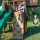 Complex Ansamblu de Joaca SkyFort cu Tub Spirala din lemn de cedru - Loc Centru de exterior multifunctional cu tobogan elicoidal si 3 nivele de joaca Sky Fort III Backyard Discovery  