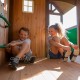 Complex Ansamblu de Joaca SkyFort cu Tub Spirala din lemn de cedru - Loc Centru de exterior multifunctional cu tobogan elicoidal si 3 nivele de joaca Sky Fort III Backyard Discovery  