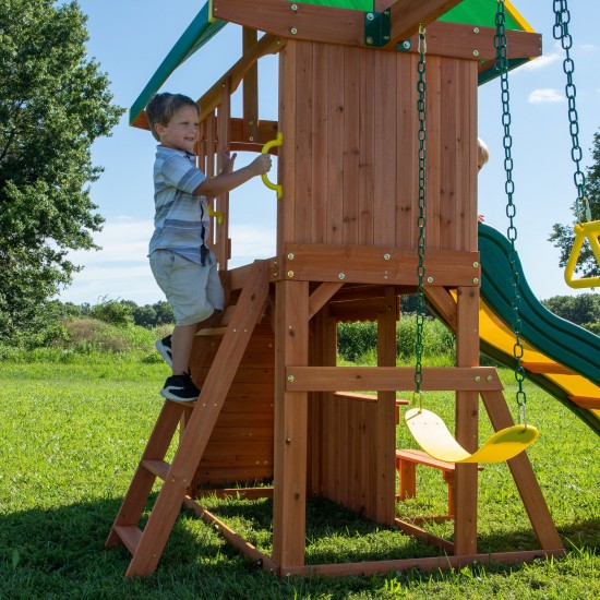 Complex Loc de Joaca SomerSET din lemn de cedru - Centru din lemn cu Tobogan si Leagane 2 nivele Playset Backyard Discovery 