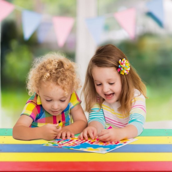 Masuta copii cu Bancute Curcubeu din lemn si Cutii cu Nisip - Bancuta cu Masuta Axi pentru Picnic si Activitati 2 in 1 cu recipente pentru nisip si apa