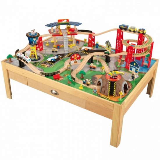 Set trenulete Airport Express KidKraft cu masuta