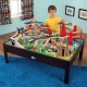Set trenulete Airport Express KidKraft cu masuta