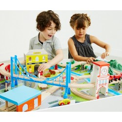 Set trenulet din lemn joaca Big City Rail cu masuta alba 