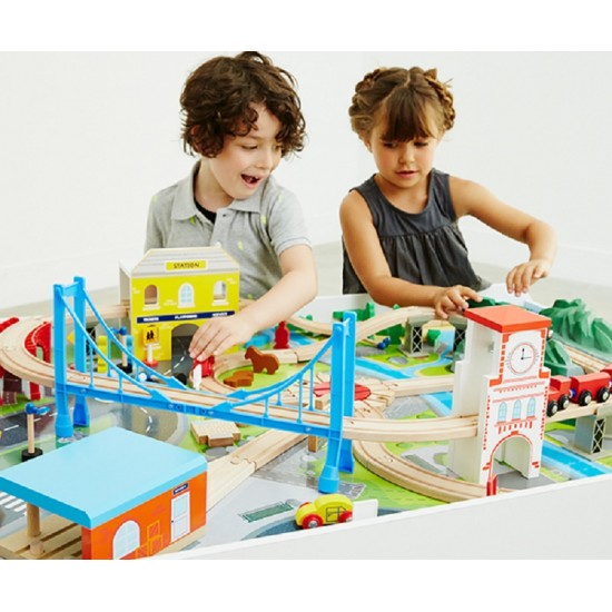 Set trenulet din lemn joaca Big City Rail cu masuta alba 