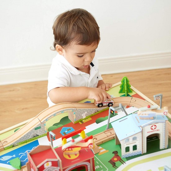 Set Trenulet din lemn Tara Natur - Green Country Wooden Train cu masuta de joaca 