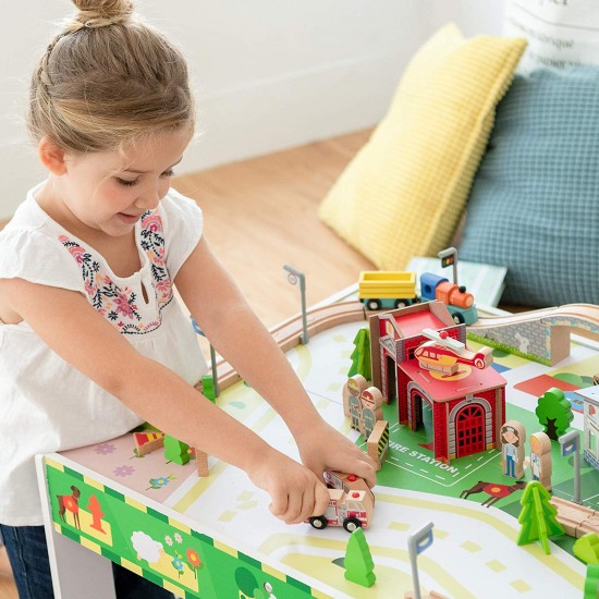 Set Trenulet din lemn Tara Verde - Green Country Wooden Train cu masuta de joaca 